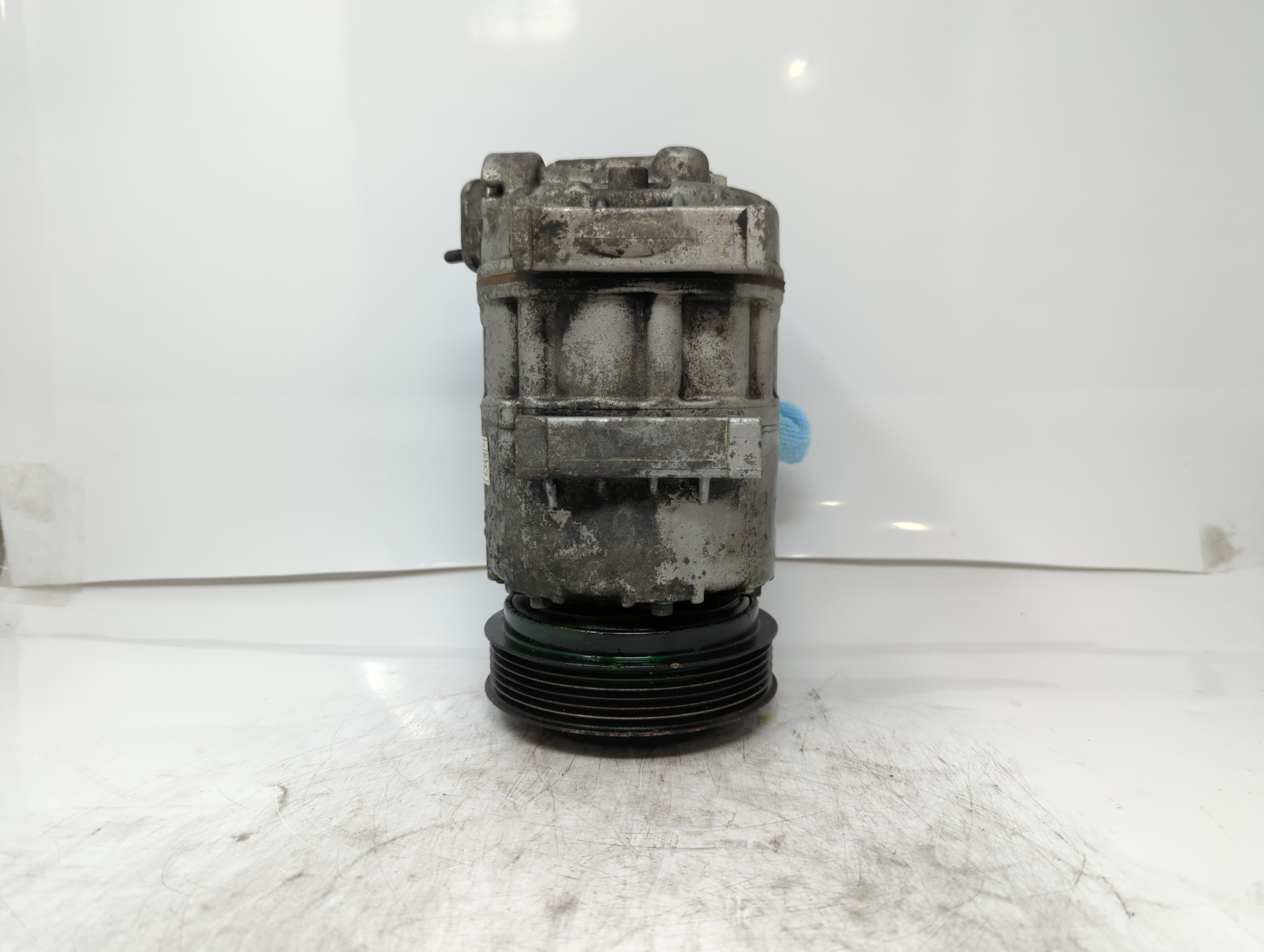 2011-2011 Kia Sorento Air Conditioning A/c Ac Compressor Oem - Oemusedautoparts1.com