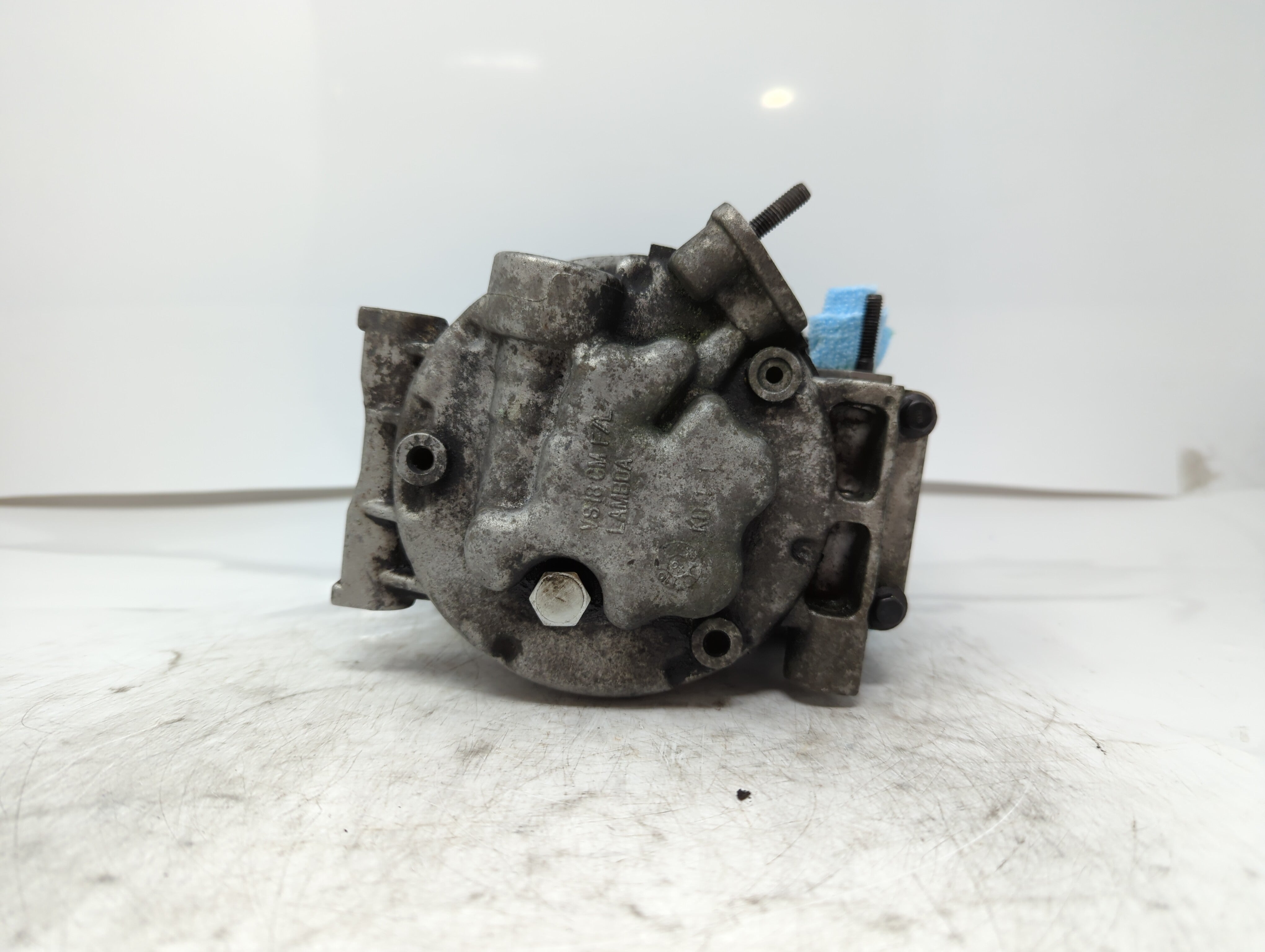 2011-2011 Kia Sorento Air Conditioning A/c Ac Compressor Oem - Oemusedautoparts1.com