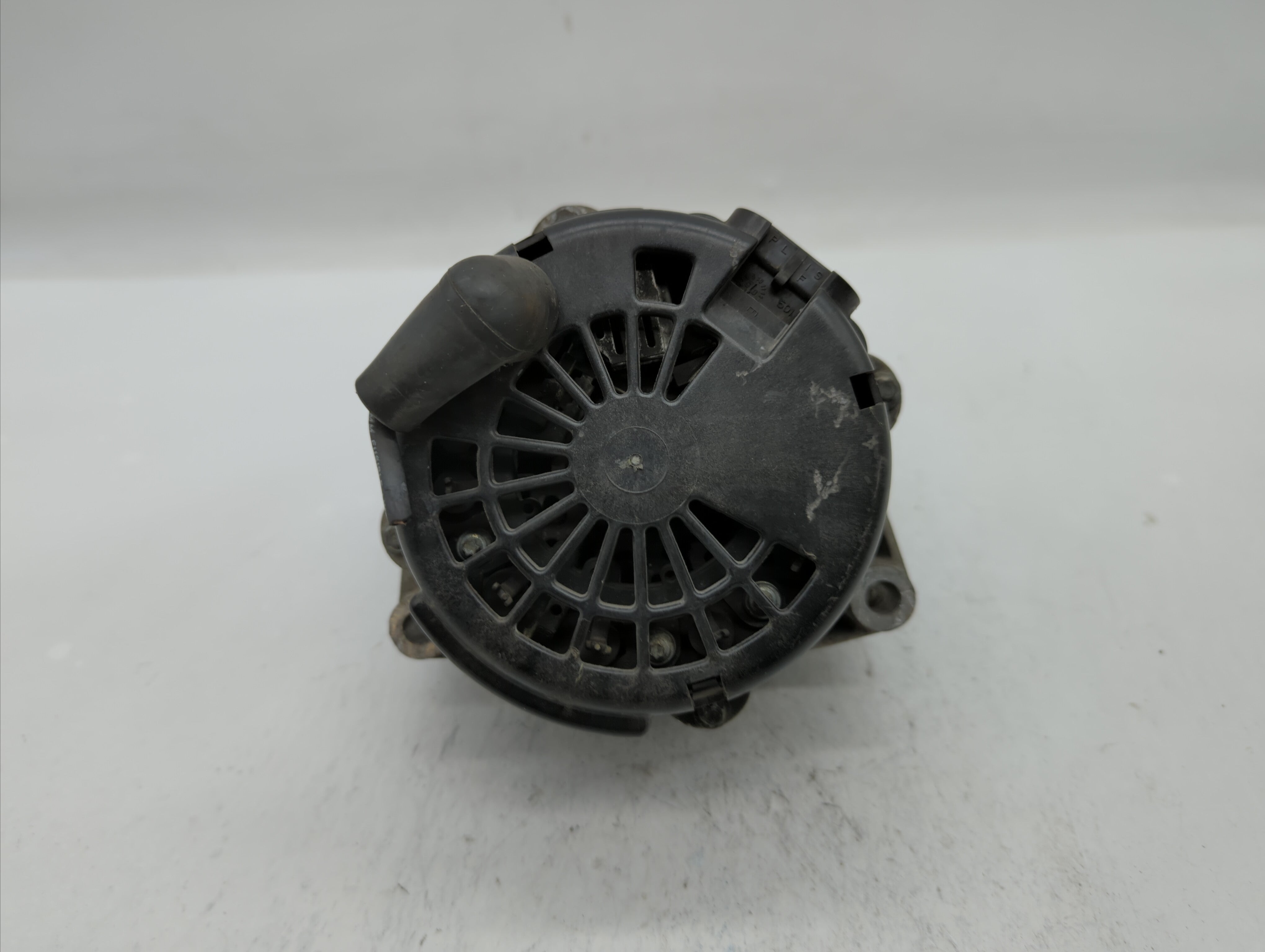2000-2002 Chevrolet Silverado 1500 Alternator Replacement Generator Charging Assembly Engine OEM Fits 2000 2001 2002 2003 2004 OEM Used Auto Parts - Oemusedautoparts1.com