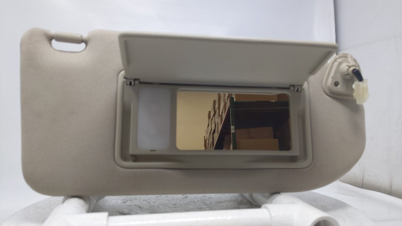 2011 Infiniti G25 Sun Visor Shade Replacement Passenger Right Mirror Fits OEM Used Auto Parts - Oemusedautoparts1.com