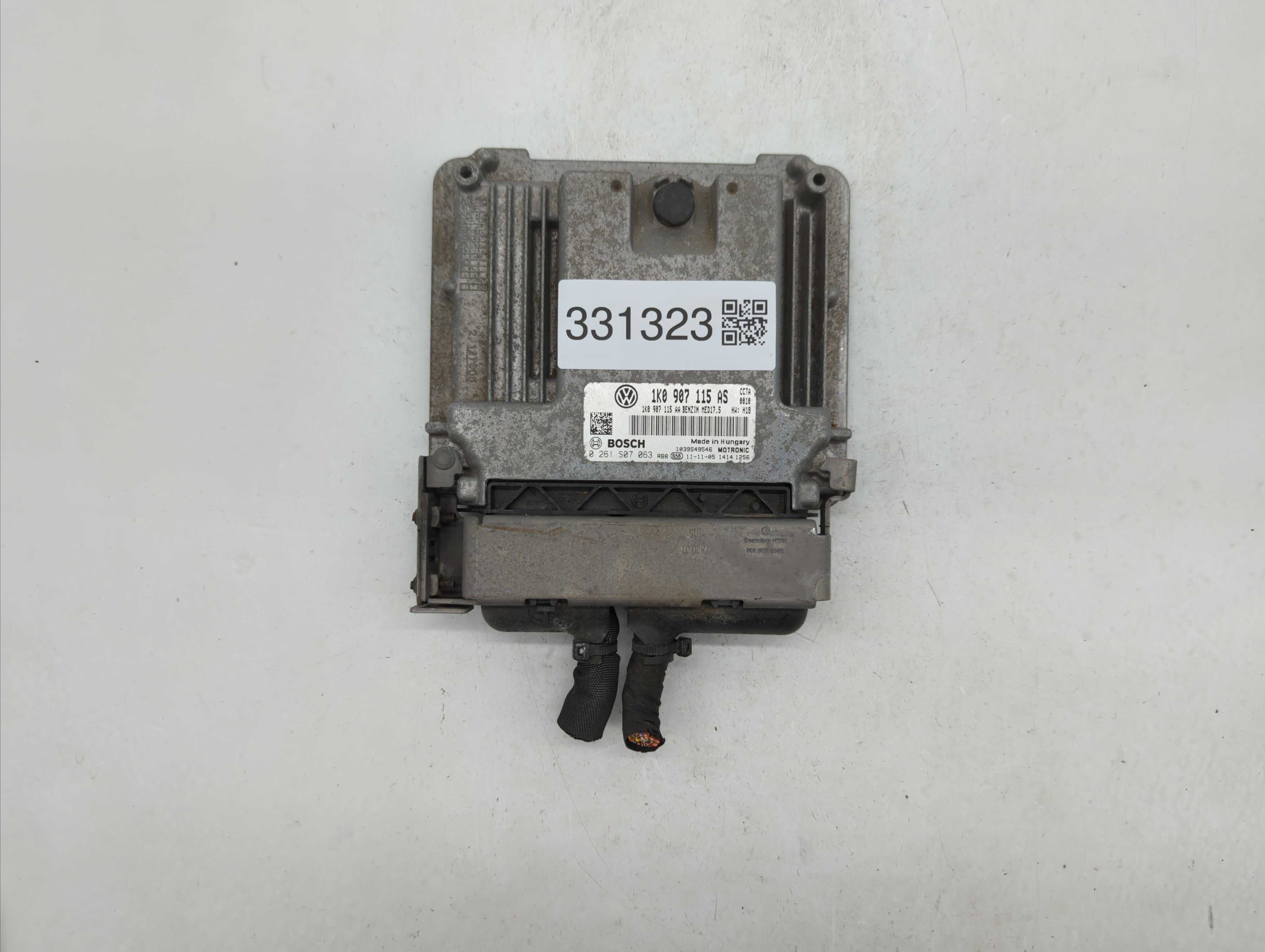 2010-2012 Volkswagen Gti PCM Engine Computer ECU ECM PCU OEM P/N:1K0 907 115 AM 1KO 907 115 AP Fits 2010 2011 2012 OEM Used Auto Parts - Oemusedautoparts1.com