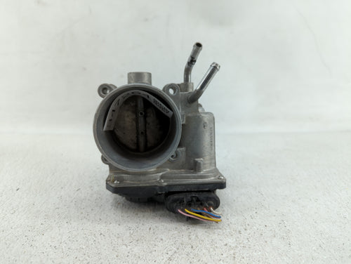 2014-2016 Kia Forte Throttle Body P/N:35100-2E400 35100-2E000 Fits 2012 2013 2014 2015 2016 2018 2019 OEM Used Auto Parts