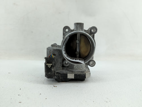 2016-2018 Chevrolet Colorado Throttle Body P/N:12670839AA 12627217DA Fits 2016 2017 2018 2019 OEM Used Auto Parts