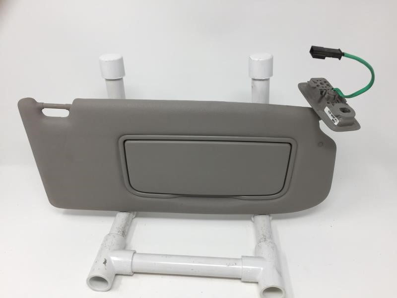 2008 Volvo V40 Sun Visor Shade Replacement Passenger Right Mirror Fits OEM Used Auto Parts - Oemusedautoparts1.com
