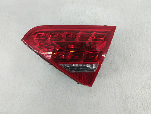 2008-2012 Audi A5 Tail Light Assembly Passenger Right OEM P/N:8T0 945 094B 8T0 945 096E Fits 2008 2009 2010 2011 2012 OEM Used Auto Parts