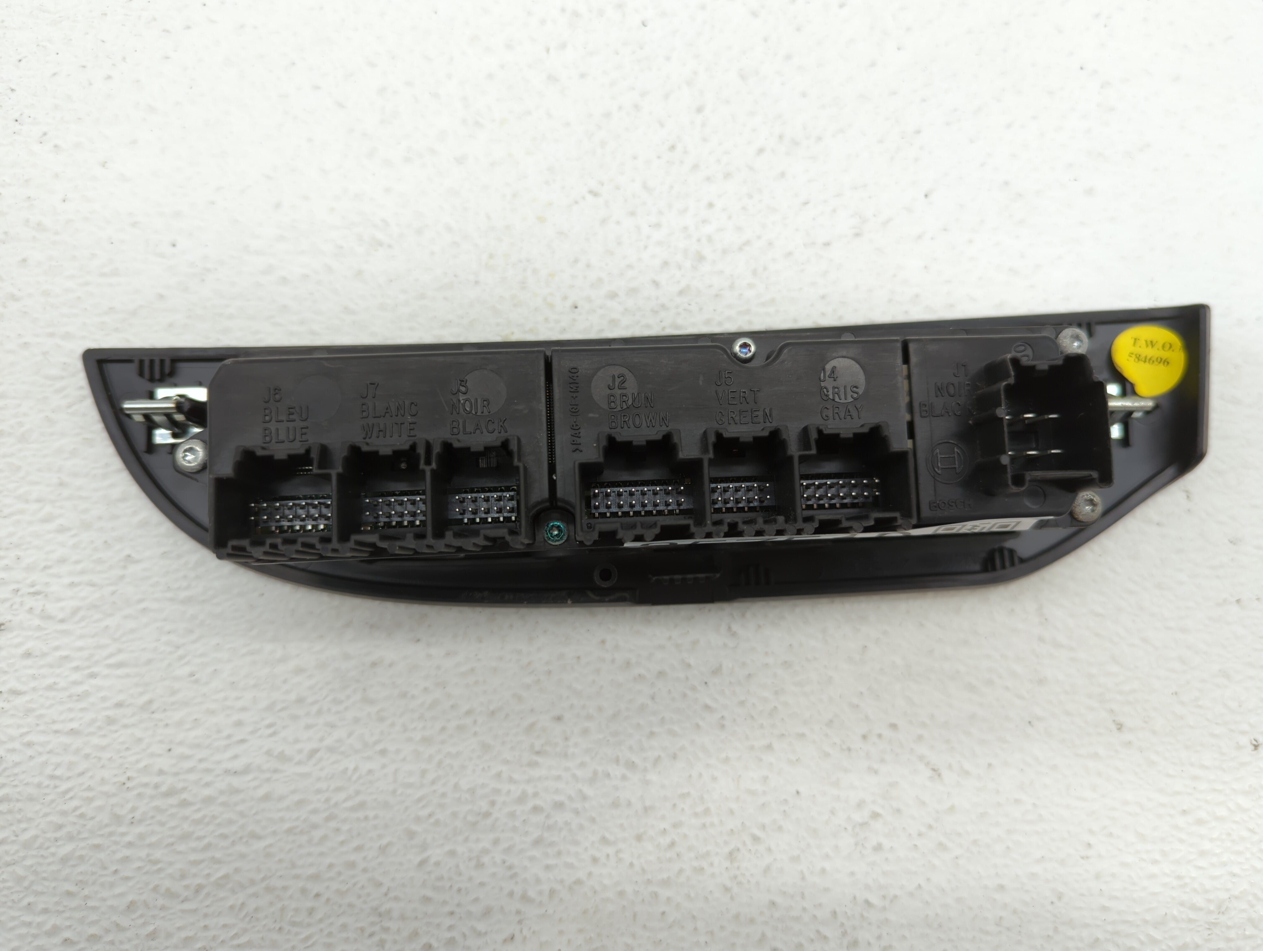 2007-2014 Chevrolet Suburban Master Power Window Switch Replacement Driver Side Left P/N:25836980 20945129 Fits OEM Used Auto Parts - Oemusedautoparts1.com