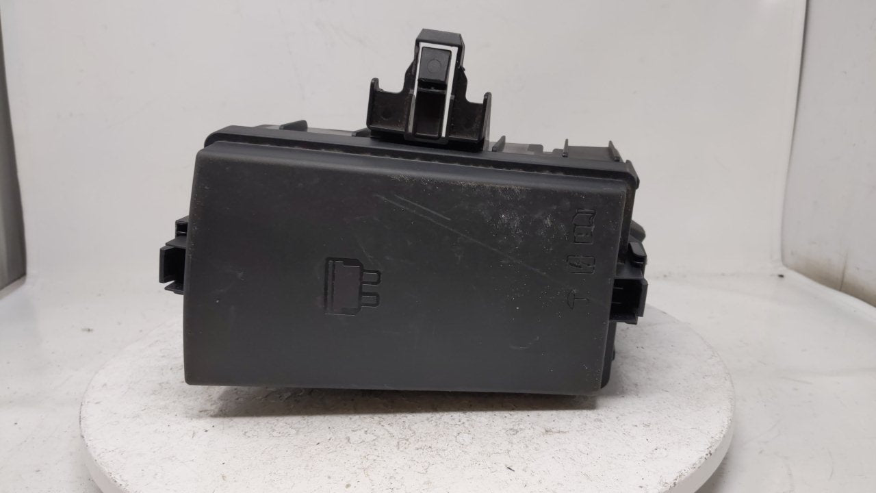 2019 Ford At9513 Fusebox Fuse Box Panel Relay Module Fits OEM Used Auto Parts - Oemusedautoparts1.com