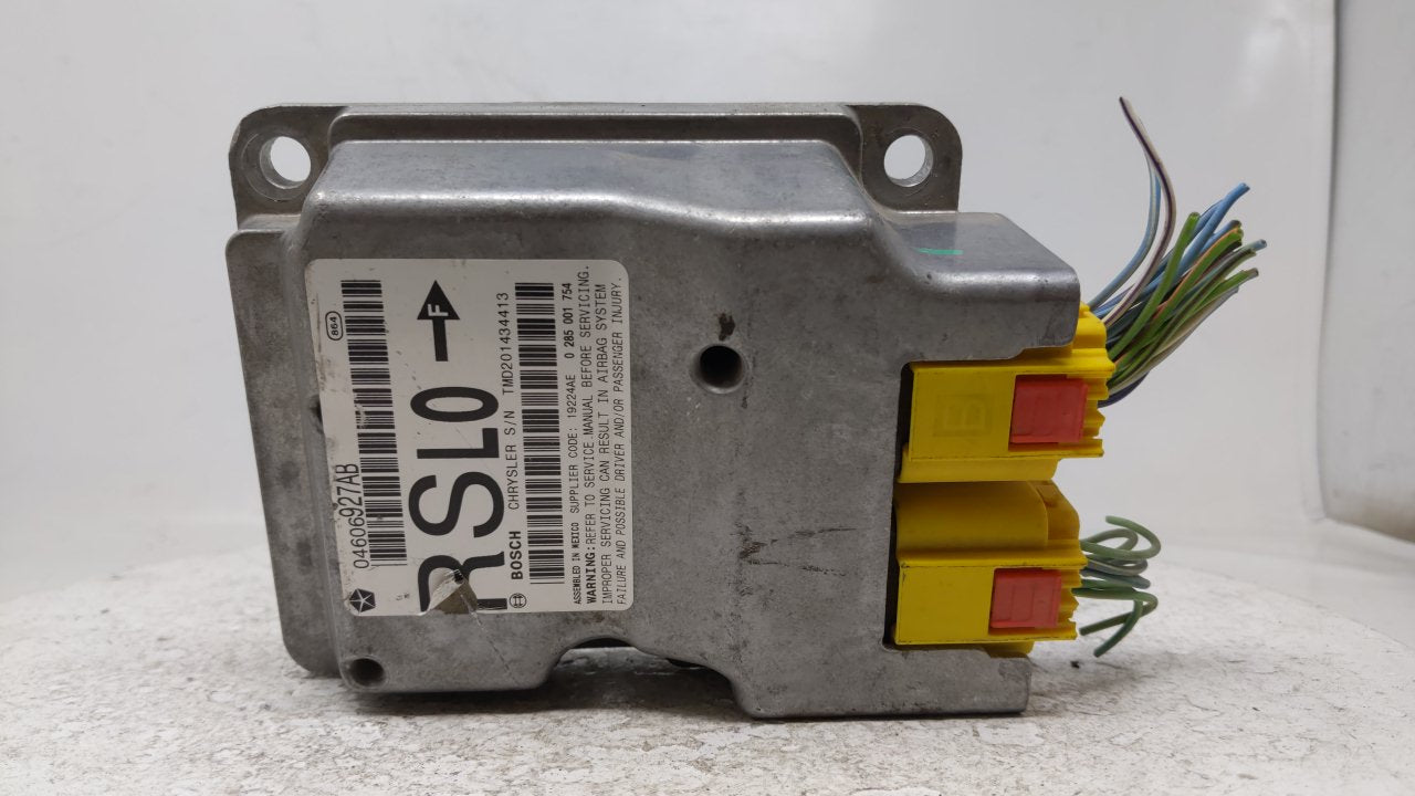 2001-2004 Mazda Tribute Chassis Control Module Ccm Bcm Body Control - Oemusedautoparts1.com