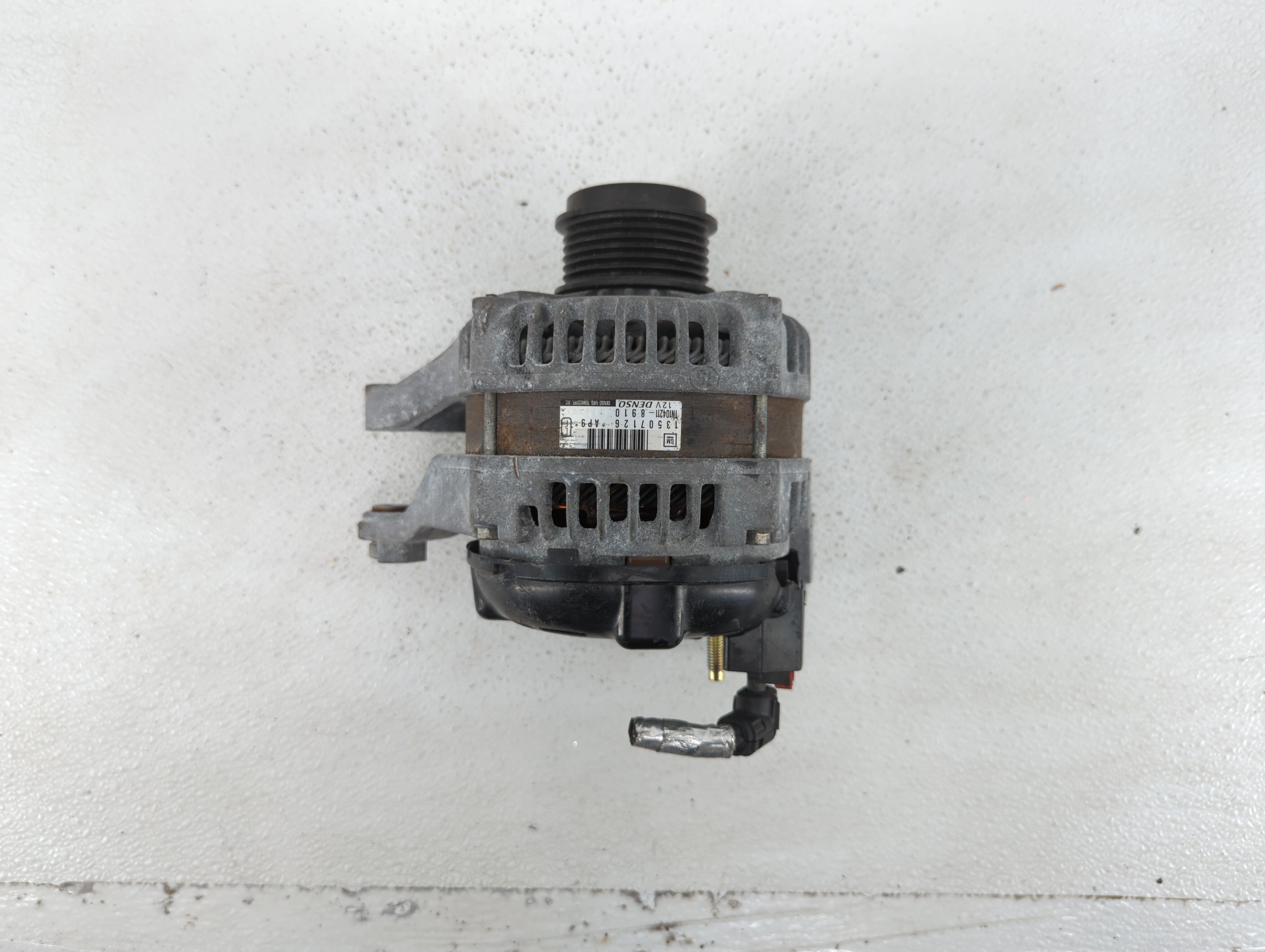 2017-2018 Cadillac Xt5 Alternator Replacement Generator Charging Assembly Engine OEM P/N:TN104211-8910 13507126 Fits OEM Used Auto Parts - Oemusedautoparts1.com