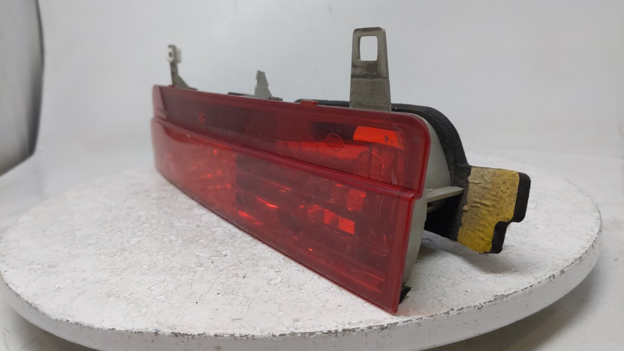 2004 Bmw 745 Tail Light Assembly Passenger Right OEM Fits OEM Used Auto Parts - Oemusedautoparts1.com