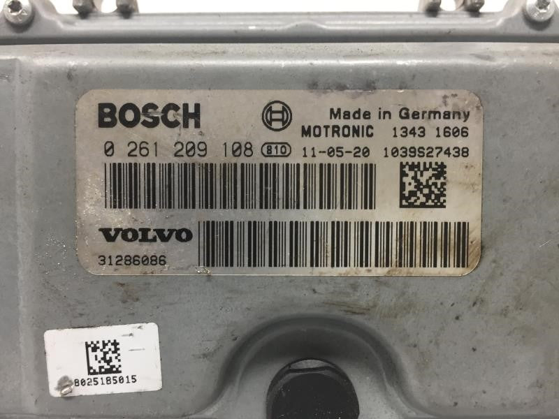 2012 Volvo S60 PCM Engine Computer ECU ECM PCU OEM P/N:0 261 209 108 Fits OEM Used Auto Parts - Oemusedautoparts1.com