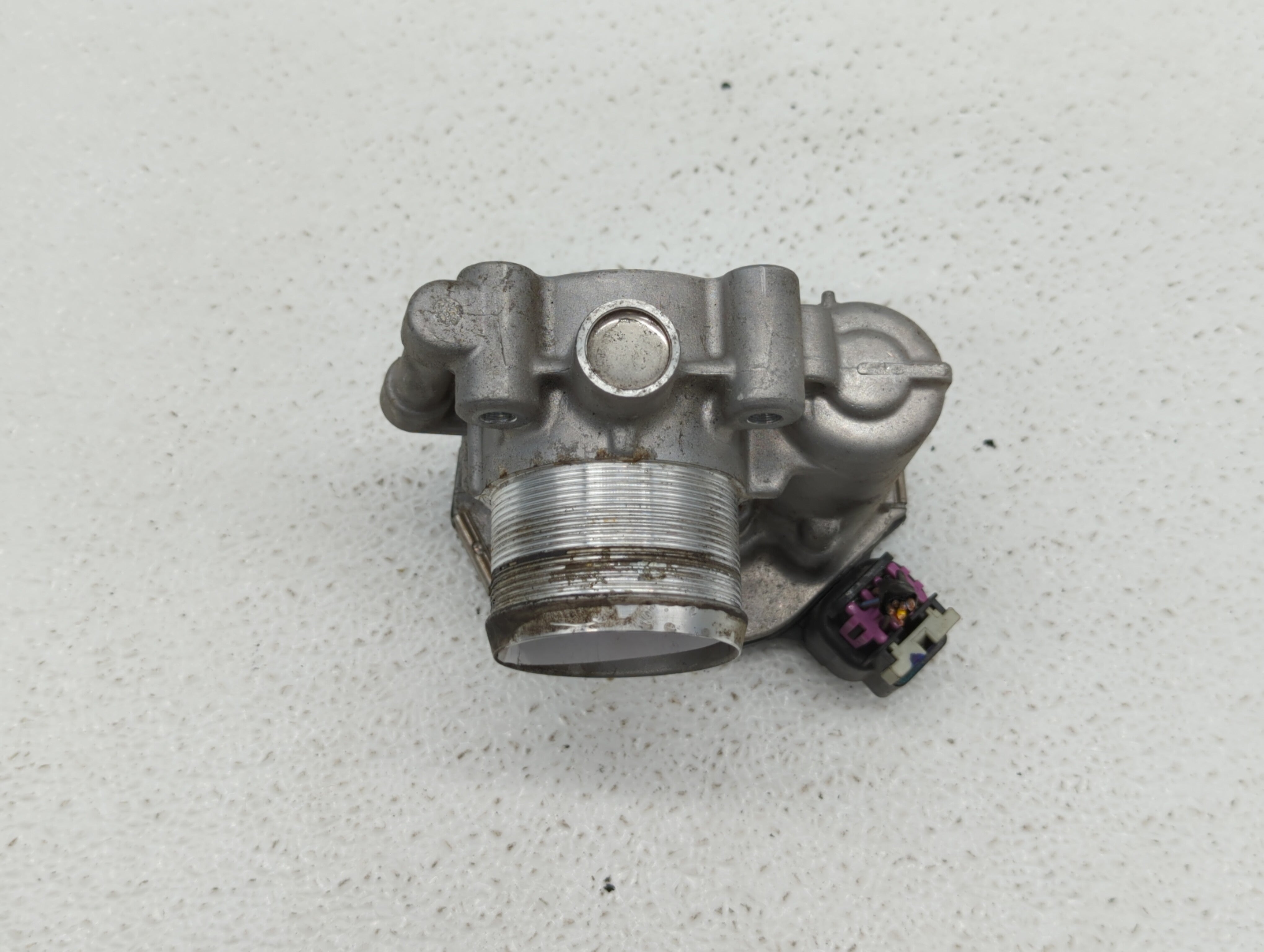 2013-2018 Chevrolet Trax Throttle Body P/N:55581662 12644239AA Fits 2011 2012 2013 2014 2015 2016 2017 2018 2019 OEM Used Auto Parts - Oemusedautoparts1.com