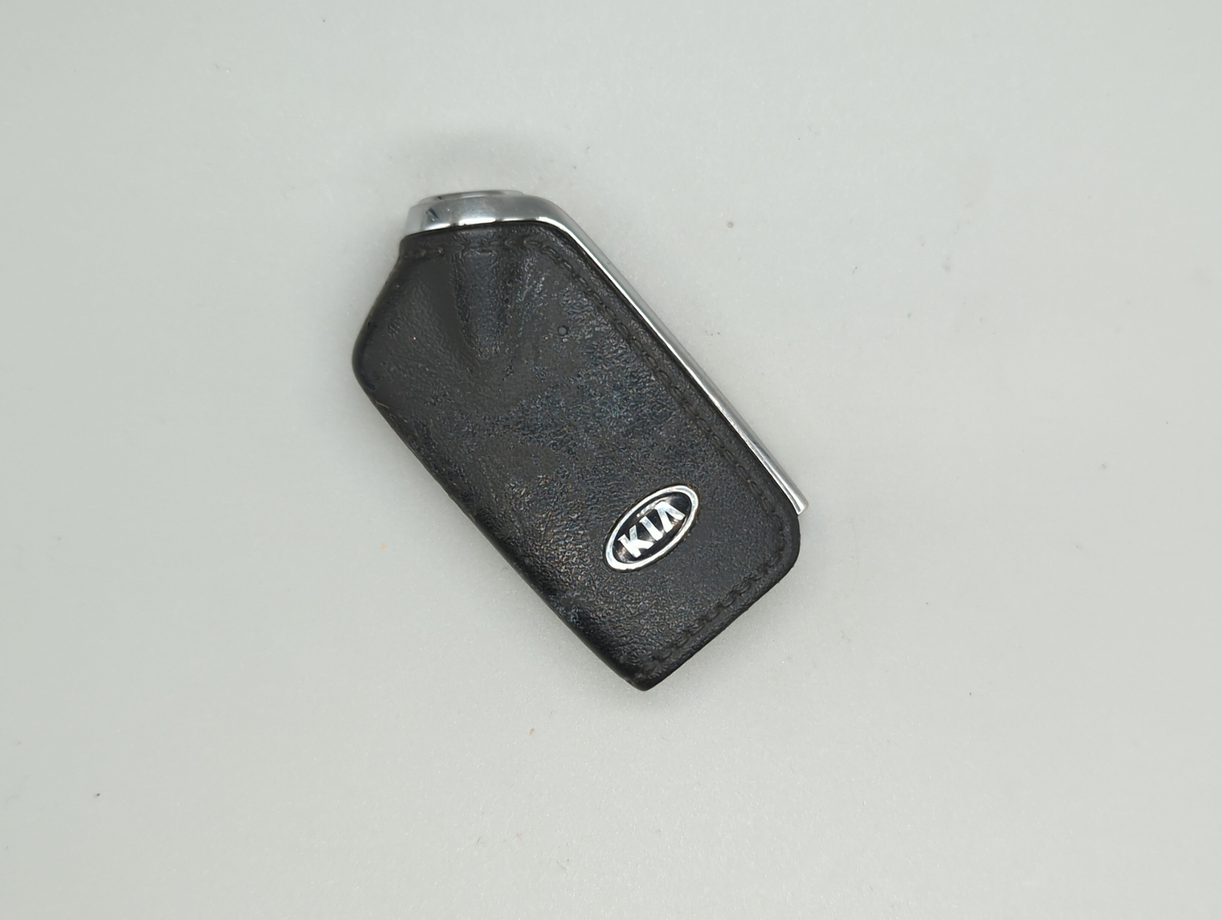 Kia Stinger Keyless Entry Remote Fob TQ8-FOB-4F15 95440-J5000 4 buttons - Oemusedautoparts1.com