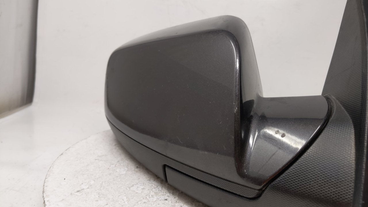 2010-2011 Chevrolet Equinox Side Mirror Replacement Passenger Right View Door Mirror Fits 2010 2011 OEM Used Auto Parts - Oemusedautoparts1.com