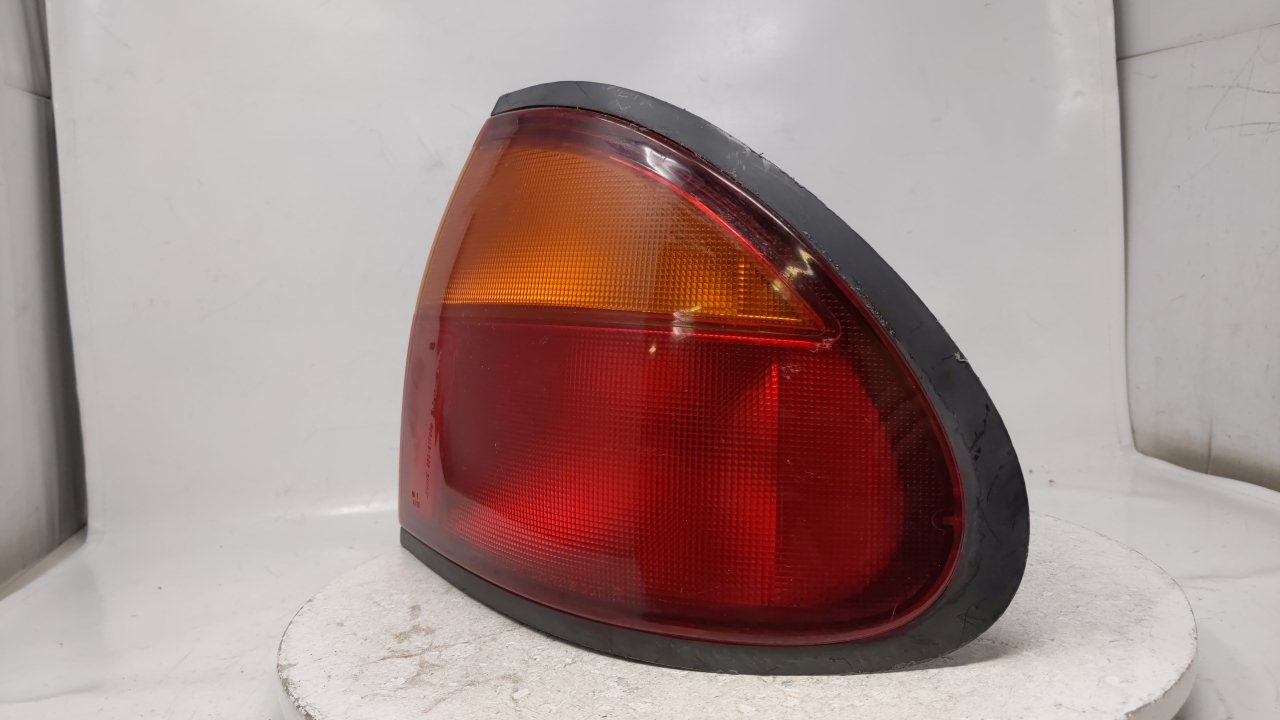 1995 Mazda Protege Tail Light Assembly Passenger Right OEM Fits OEM Used Auto Parts - Oemusedautoparts1.com