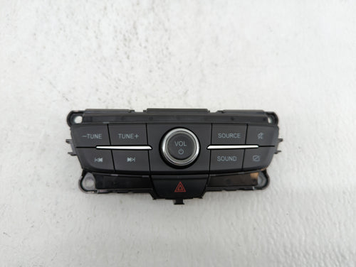 2017 Jeep Cherokee Radio AM FM Cd Player Receiver Replacement P/N:JJ5T18K811HA 68292885AB Fits OEM Used Auto Parts
