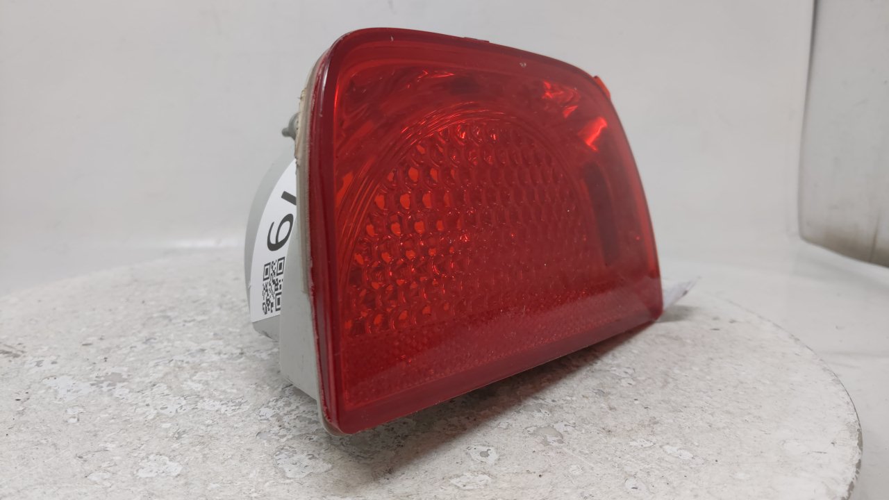 2010-2011 Chevrolet Camaro Tail Light Assembly Passenger Right OEM Fits 2010 2011 OEM Used Auto Parts - Oemusedautoparts1.com
