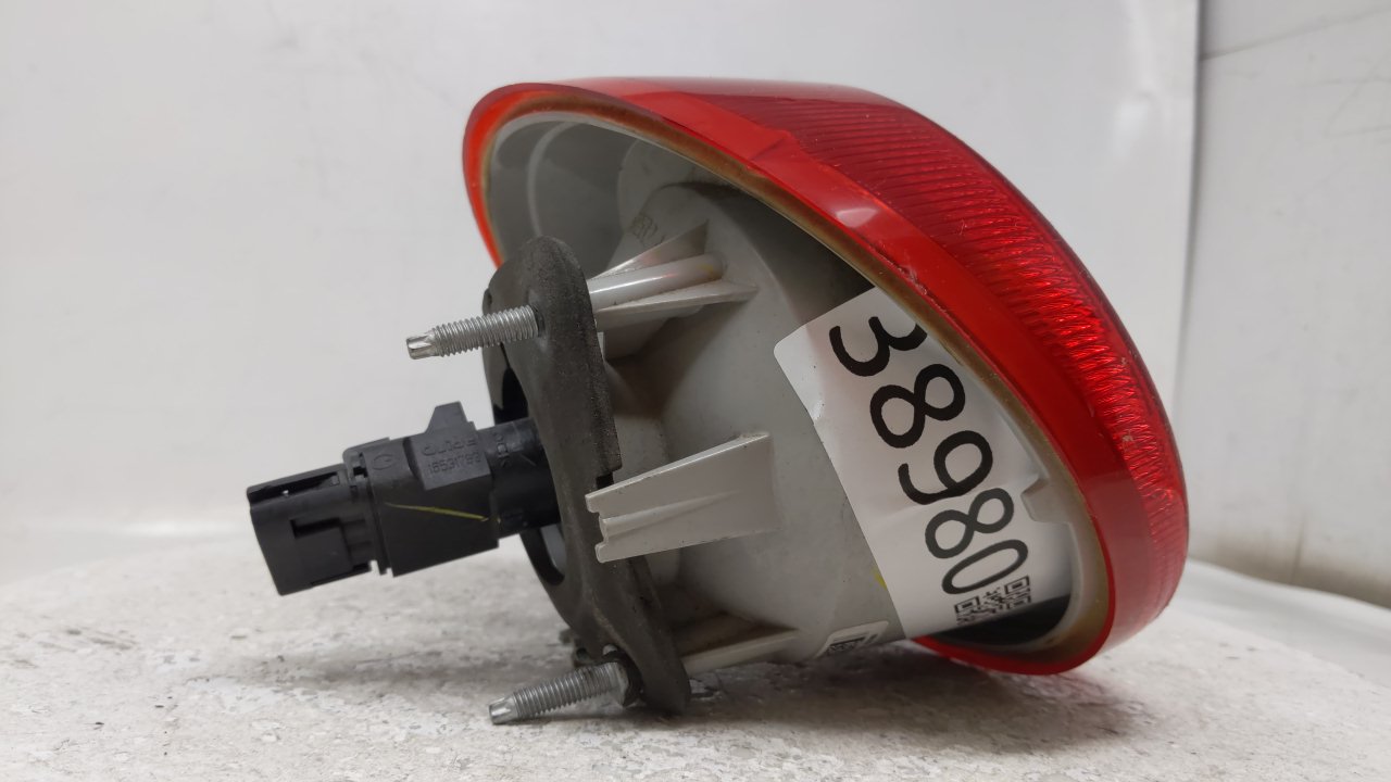 2005-2010 Chevrolet Cobalt Tail Light Assembly Driver Left OEM Fits 2005 2006 2007 2008 2009 2010 OEM Used Auto Parts - Oemusedautoparts1.com