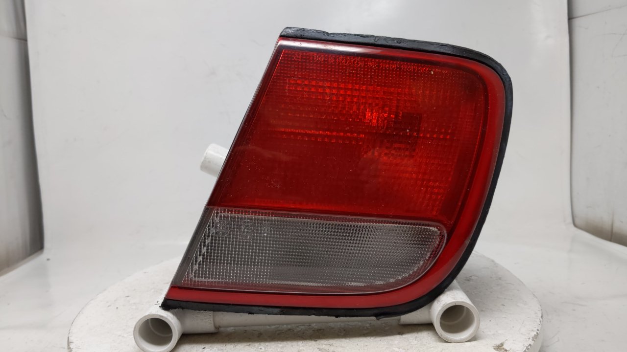 1995-1998 Mazda Millenia Tail Light Assembly Passenger Right OEM Fits 1995 1996 1997 1998 OEM Used Auto Parts - Oemusedautoparts1.com