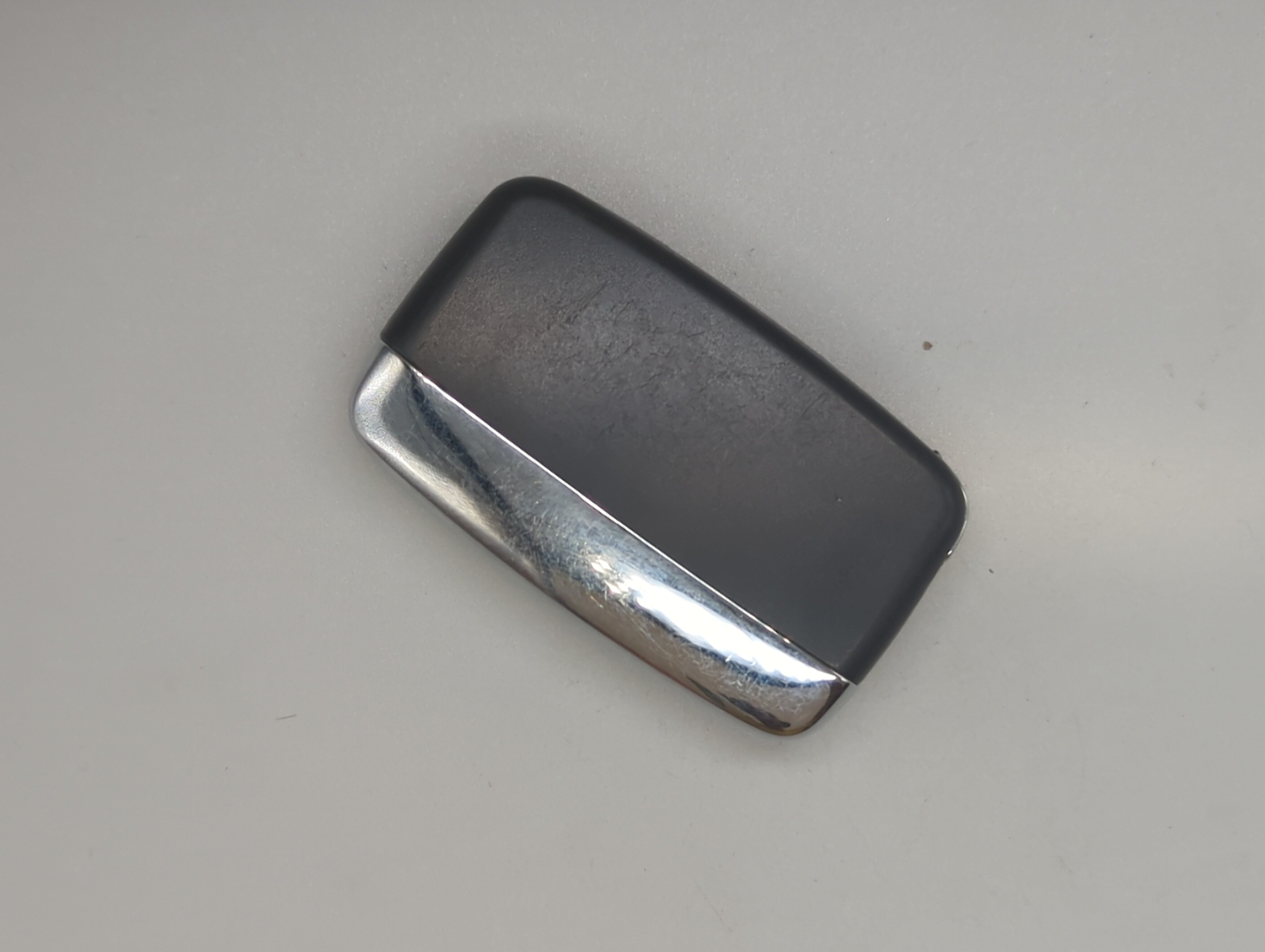 Land Rover Keyless Entry Remote Fob UNKNOWN CH22-15K601-BB 5 buttons - Oemusedautoparts1.com