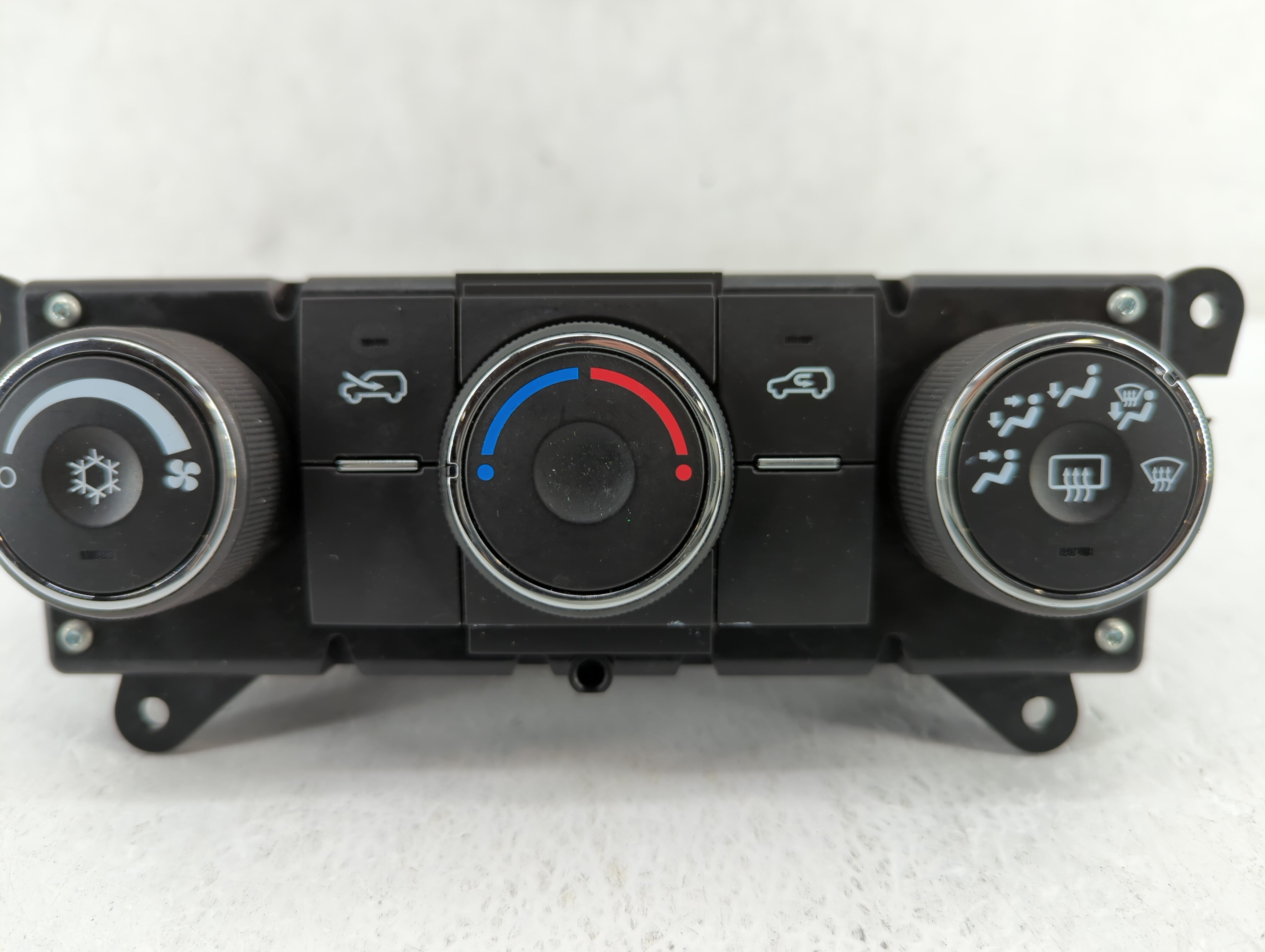 2007-2009 Chevrolet Equinox Climate Control Module Temperature AC/Heater Replacement P/N:25950961 25833287 Fits 2007 2008 2009 OEM Used Auto Parts - Oemusedautoparts1.com