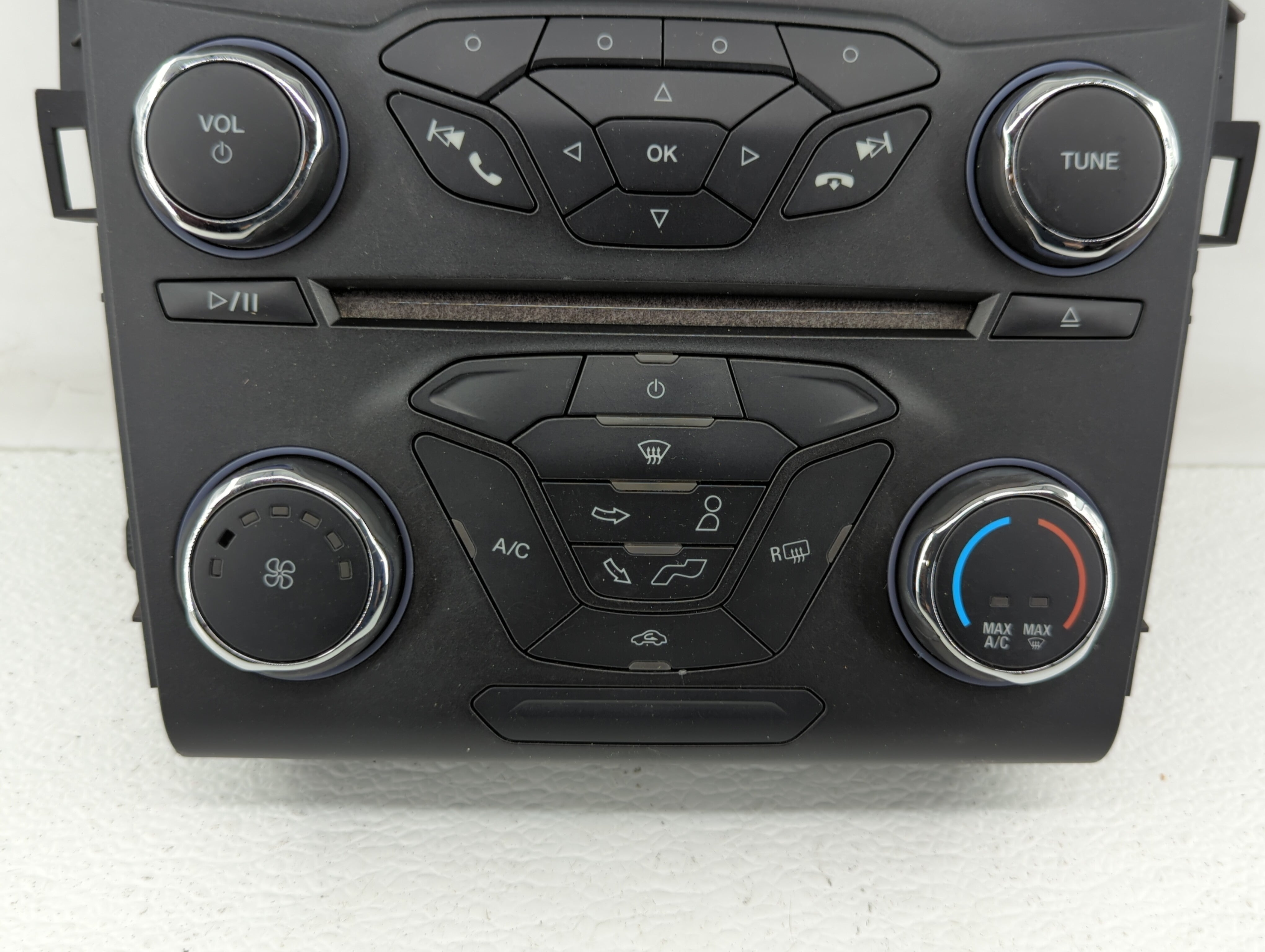 2015-2015 Ford Fusion Radio Control Panel - Oemusedautoparts1.com