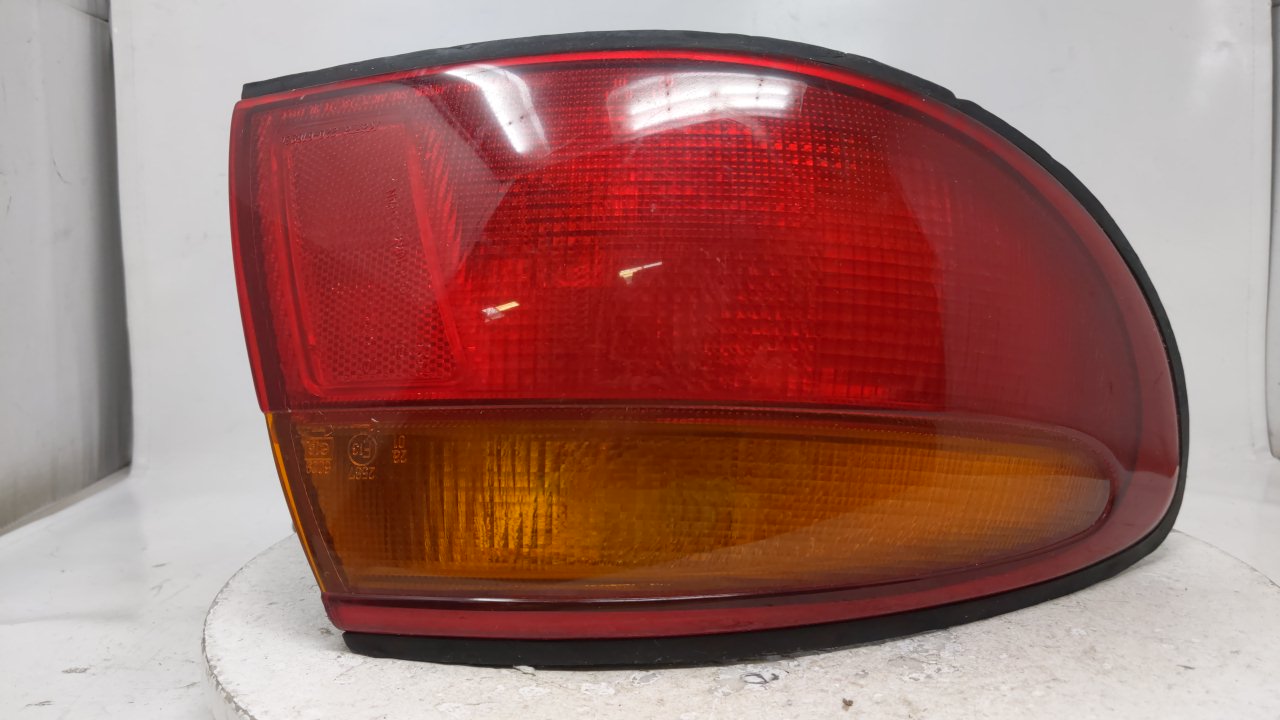 1995 Saab 95 Tail Light Assembly Driver Left OEM Fits OEM Used Auto Parts - Oemusedautoparts1.com