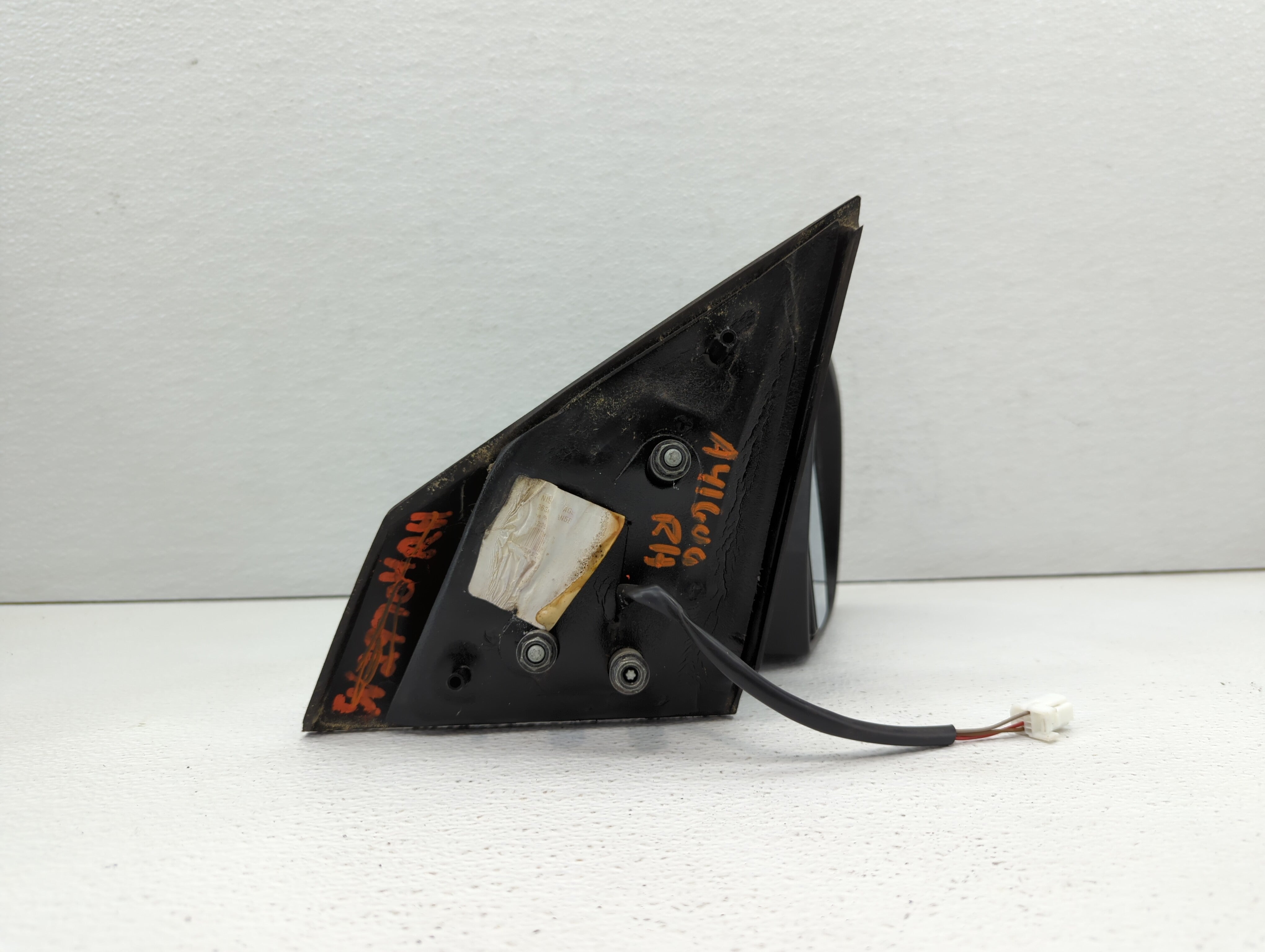 2012-2014 Nissan Versa Side Mirror Replacement Passenger Right View Door Mirror Fits 2012 2013 2014 OEM Used Auto Parts - Oemusedautoparts1.com