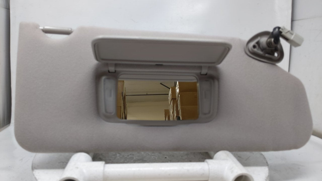 1998 Honda Accord Sun Visor Shade Replacement Passenger Right Mirror Fits OEM Used Auto Parts - Oemusedautoparts1.com