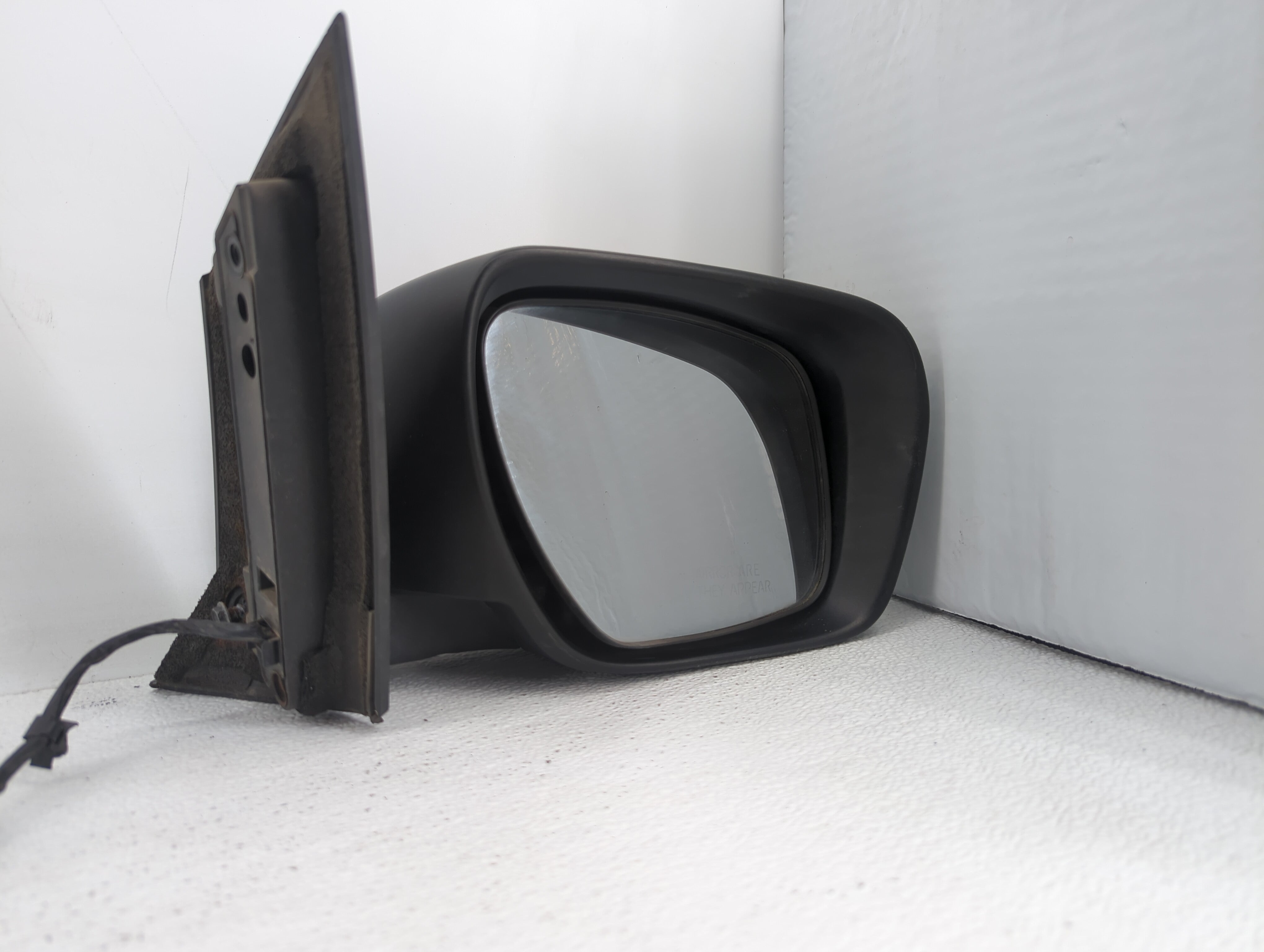 2008-2015 Nissan Rogue Side Mirror Replacement Passenger Right View Door Mirror P/N:E4012285 E4012284 Fits OEM Used Auto Parts - Oemusedautoparts1.com