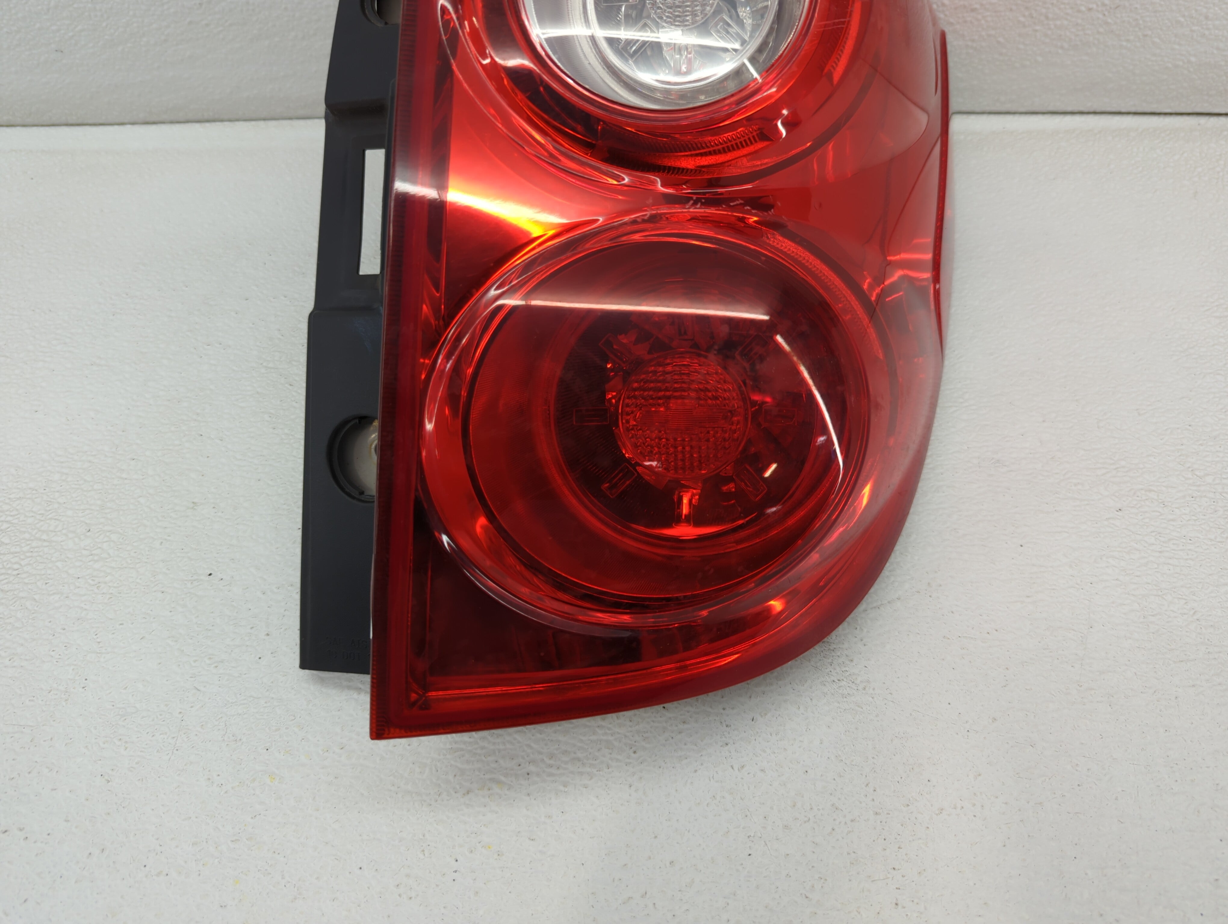 2010-2015 Chevrolet Equinox Tail Light Assembly Passenger Right