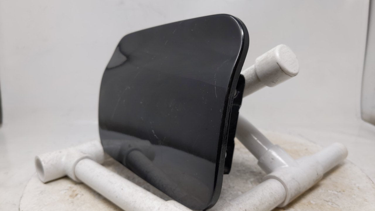 2000 Mercedes S500 Fuel Tank Door Lid Gas Tank Black - Oemusedautoparts1.com