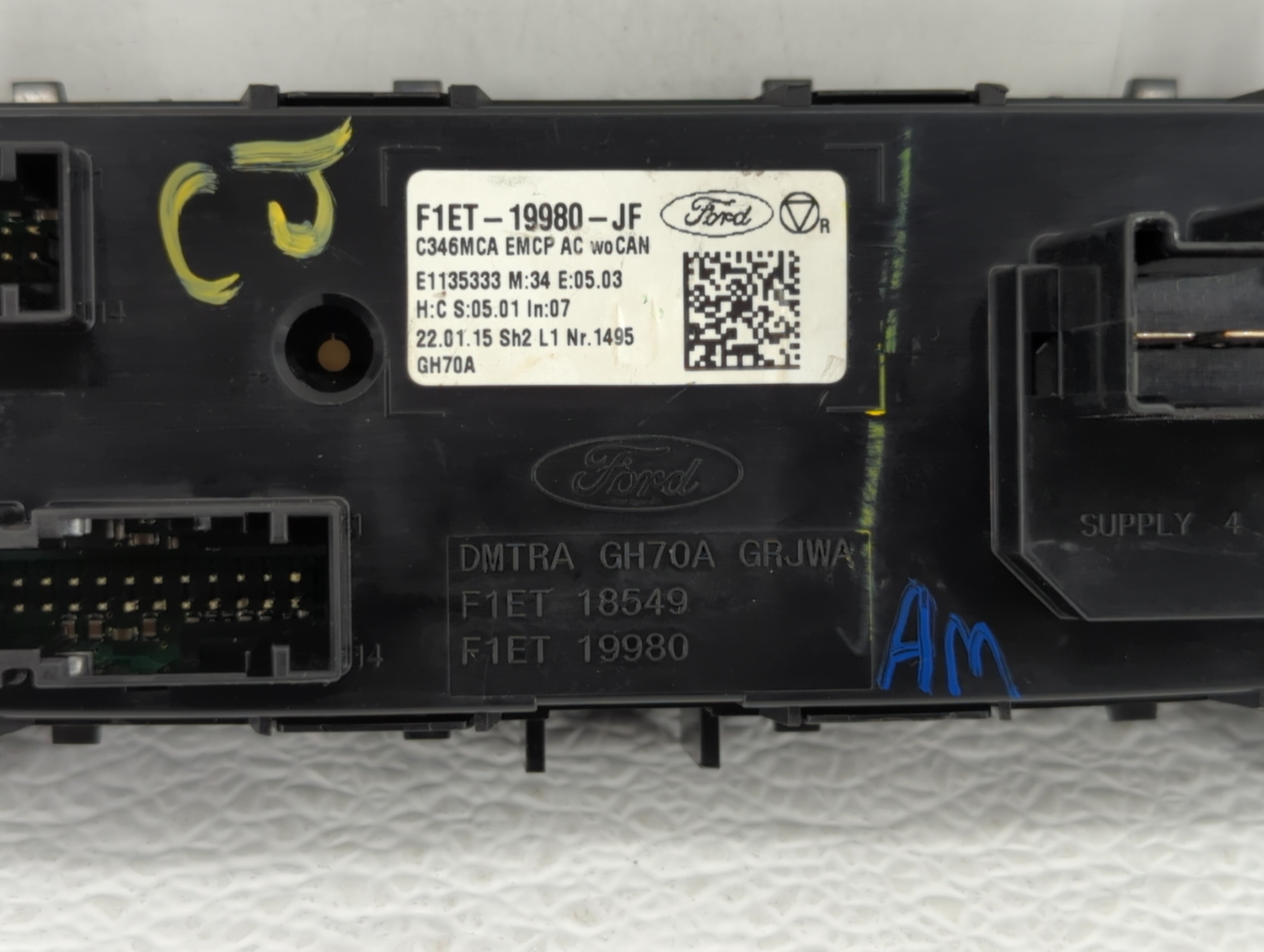 2015-2018 Ford Focus Climate Control Module Temperature AC/Heater Replacement P/N:F1ET-19980-JG F1ET-19980-JJ Fits OEM Used Auto Parts - Oemusedautoparts1.com