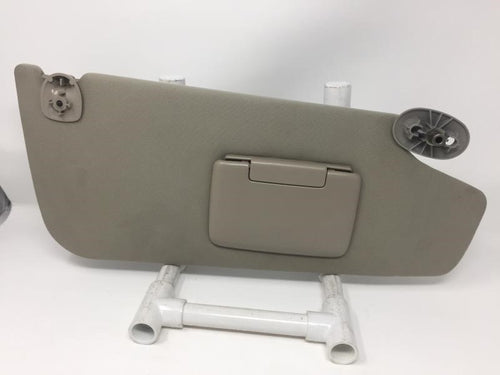 2006 Jeep Commander Sun Visor Shade Replacement Passenger Right Mirror Fits OEM Used Auto Parts