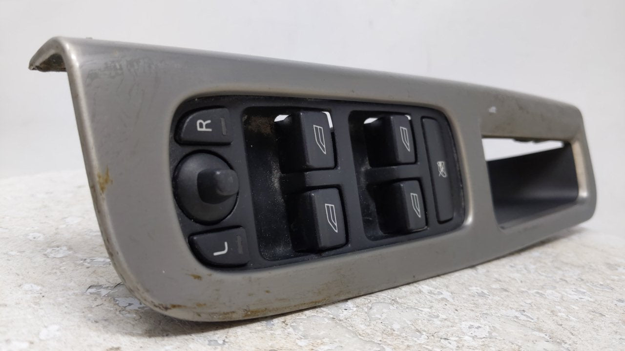 2005 Volvo V50 Master Power Window Switch Replacement Driver Side Left P/N:30710790 Fits OEM Used Auto Parts - Oemusedautoparts1.com