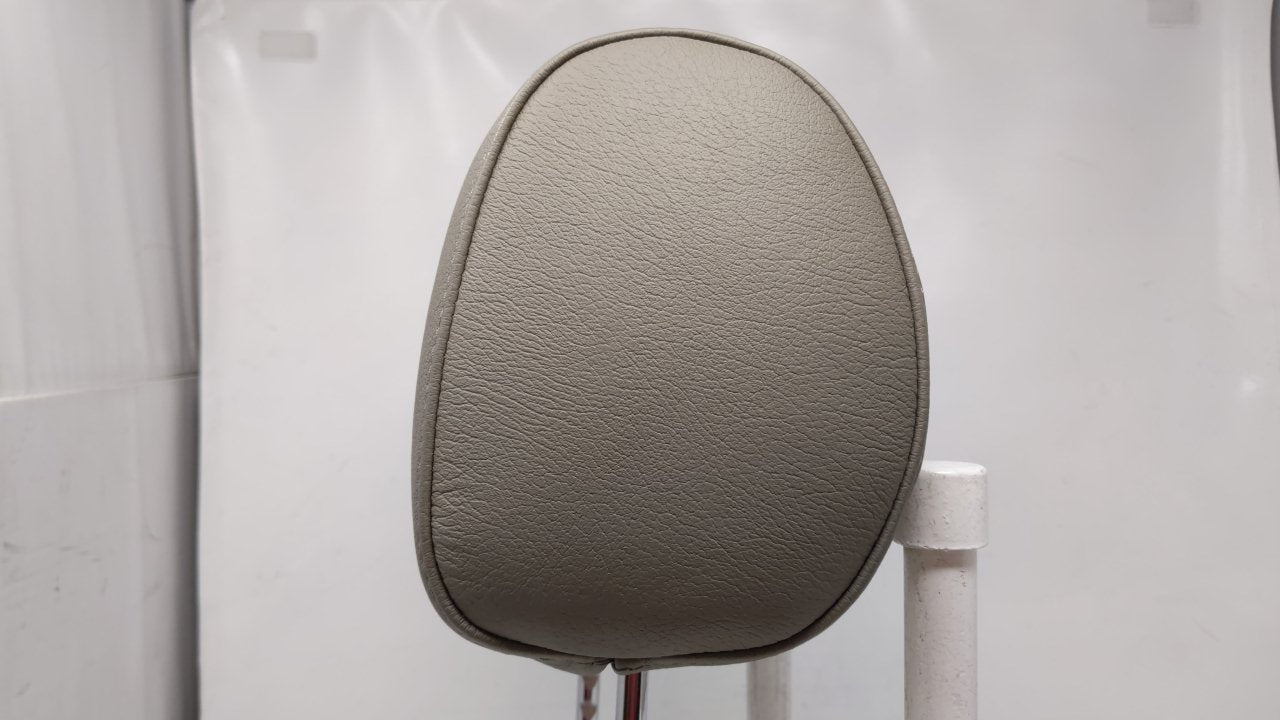 2004 Suzuki Verona Headrest Head Rest Front Driver Passenger Seat Fits OEM Used Auto Parts - Oemusedautoparts1.com