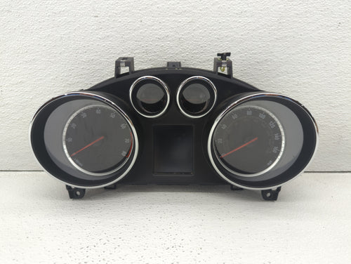 2014 Buick Encore Instrument Cluster Speedometer Gauges P/N:95375179 95375161 Fits OEM Used Auto Parts