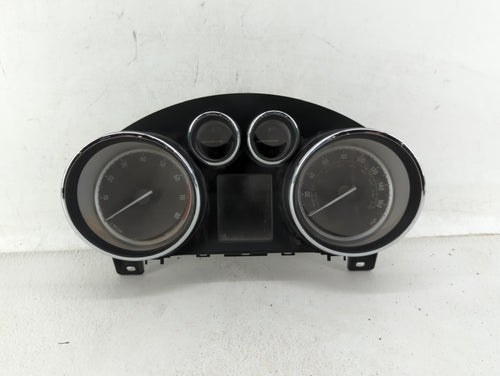 2014-2015 Buick Verano Instrument Cluster Speedometer Gauges P/N:23316331 769323-050U Fits 2014 2015 OEM Used Auto Parts