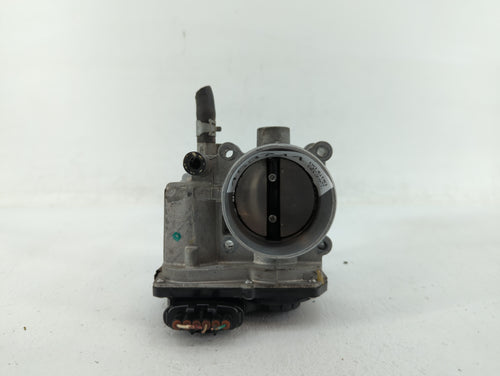 2013-2019 Nissan Sentra Throttle Body P/N:3RA60-01 A 3RA60-01 B Fits 2013 2014 2015 2016 2017 2018 2019 OEM Used Auto Parts