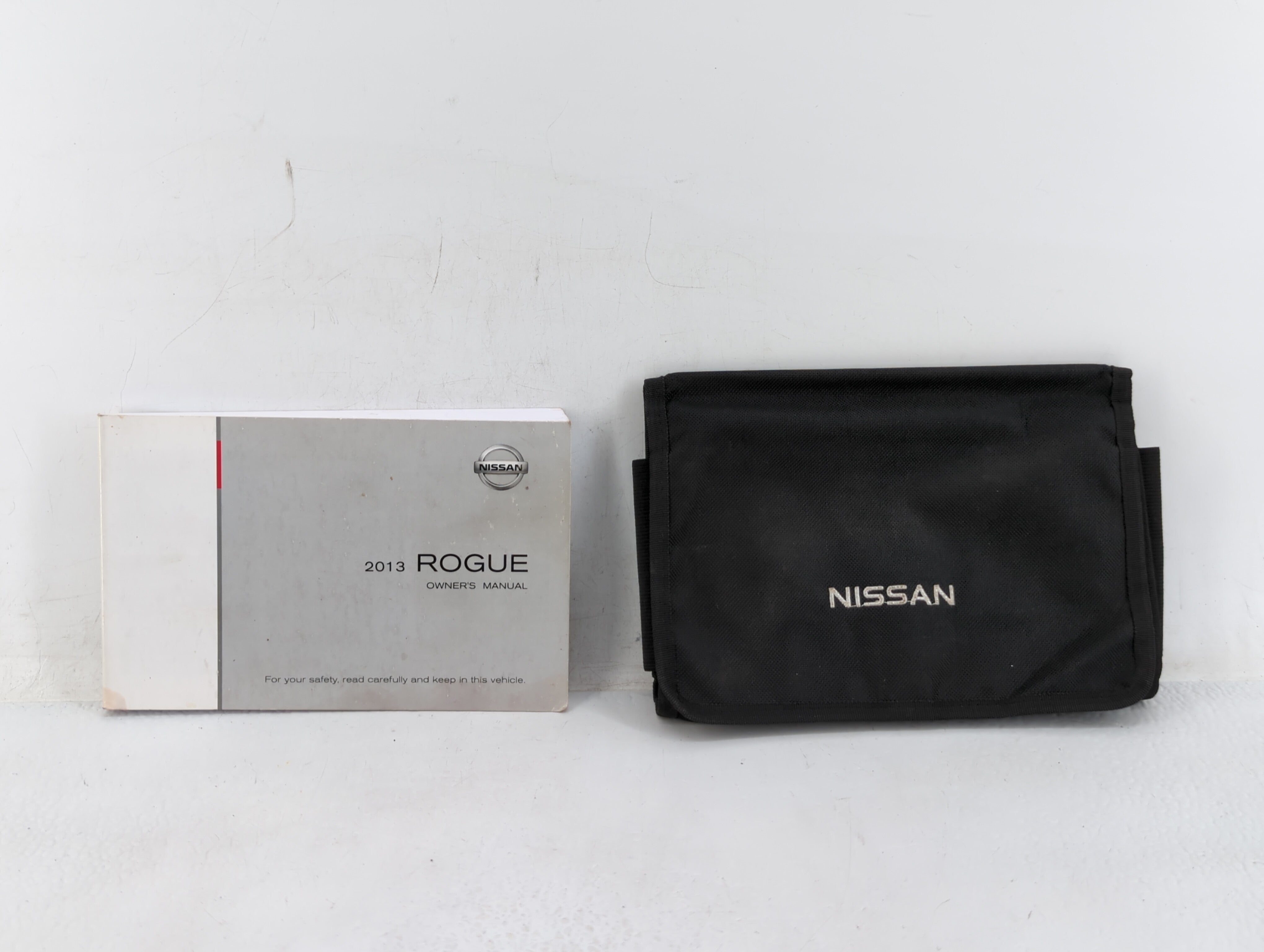 2013 Nissan Rogue Owners Manual Book Guide OEM Used Auto Parts - Oemusedautoparts1.com