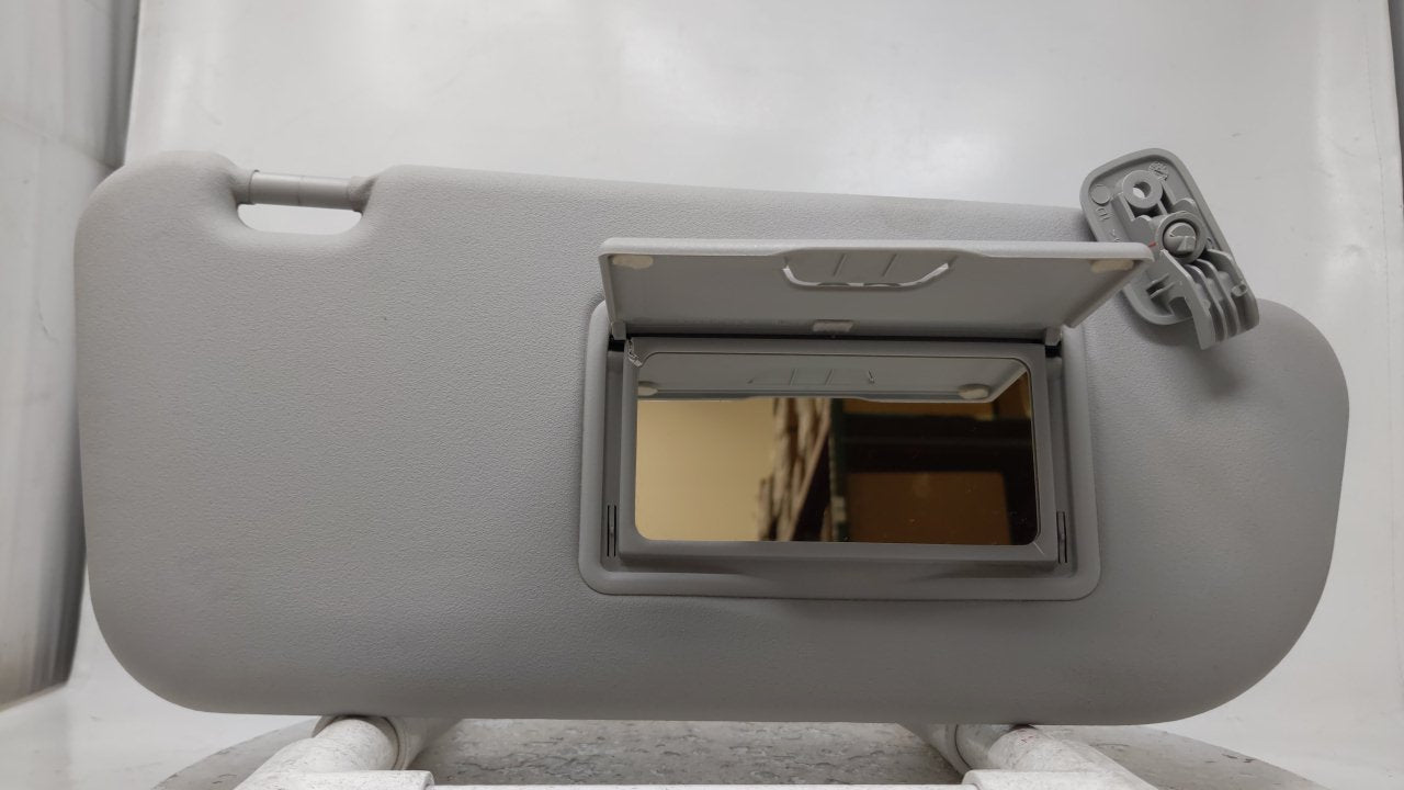 2004 Mazda 3 Sun Visor Shade Replacement Passenger Right Mirror Fits OEM Used Auto Parts - Oemusedautoparts1.com