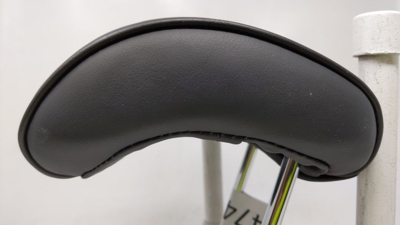 1998 Lexus Gs300 Headrest Head Rest Rear Center Seat Fits OEM Used Auto Parts - Oemusedautoparts1.com