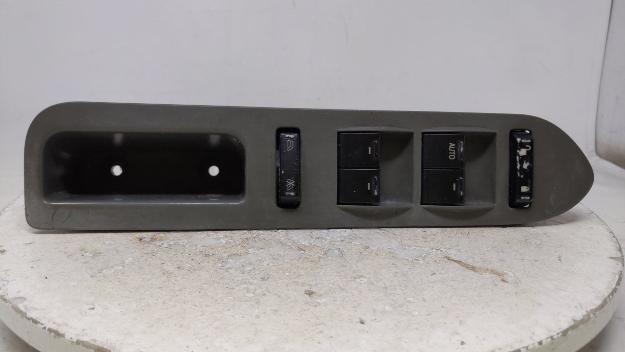 1998 Chevrolet Master Master Power Window Switch Replacement Driver Side Left Fits 2005 2006 2007 2008 2009 OEM Used Auto Parts - Oemusedautoparts1.com