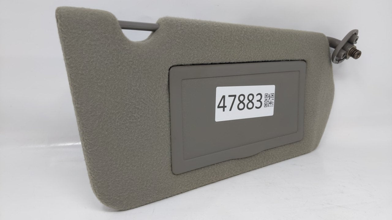 2000-2005 Chevrolet Impala Passenger Right Sun Visor Sunvisor Gray - Oemusedautoparts1.com