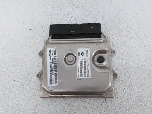 2012-2014 Fiat 500 PCM Engine Computer ECU ECM PCU OEM P/N:P05150604AB P68165902AC Fits 2012 2013 2014 OEM Used Auto Parts