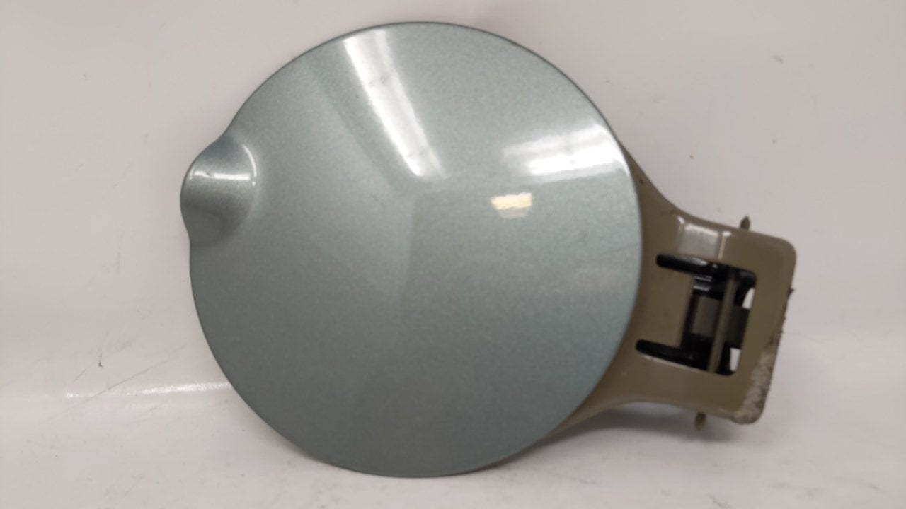 2008 Ford Taurus Fuel Tank Door Lid Gas Tank Grey - Oemusedautoparts1.com