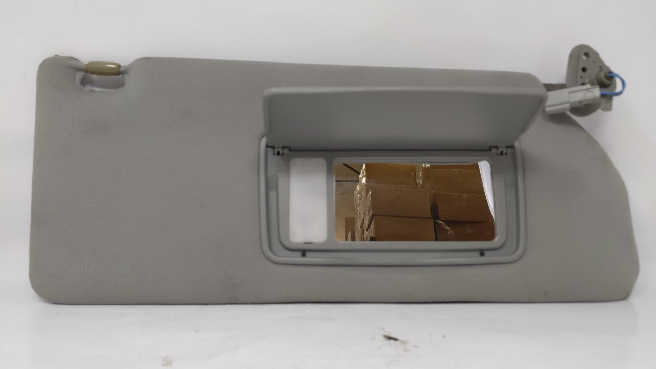 2005 Honda Odyssey Sun Visor Shade Replacement Passenger Right Mirror Fits OEM Used Auto Parts - Oemusedautoparts1.com