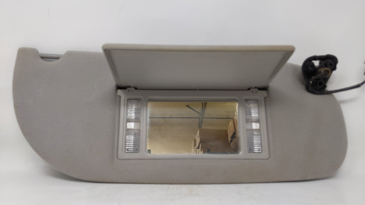 1998 Lincoln Town Car Sun Visor Shade Replacement Passenger Right Mirror Fits OEM Used Auto Parts - Oemusedautoparts1.com