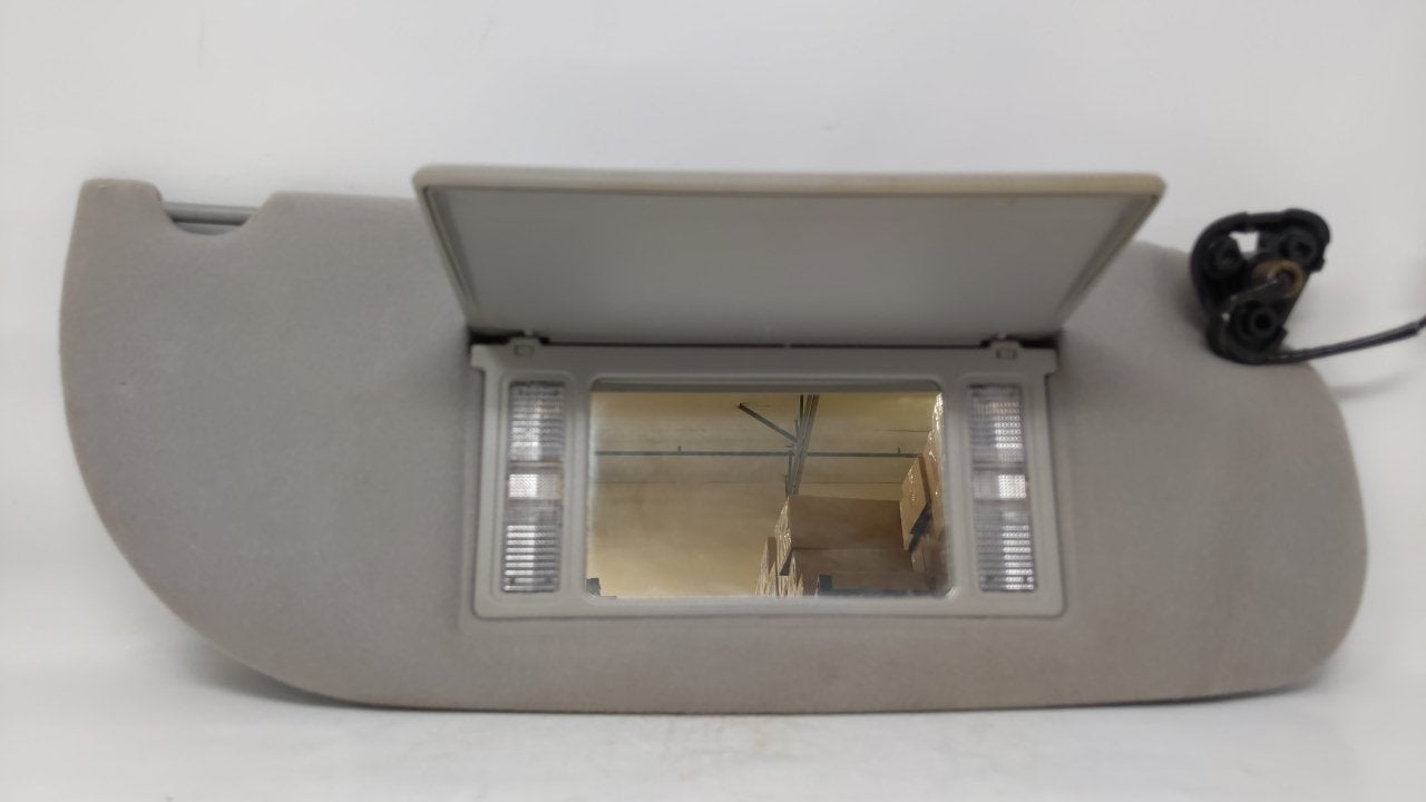 1998 Lincoln Town Car Sun Visor Shade Replacement Passenger Right Mirror Fits OEM Used Auto Parts - Oemusedautoparts1.com