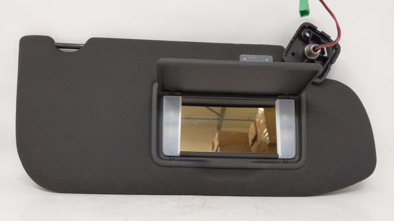 2010 Lincoln Mkt Sun Visor Shade Replacement Passenger Right Mirror Fits OEM Used Auto Parts - Oemusedautoparts1.com